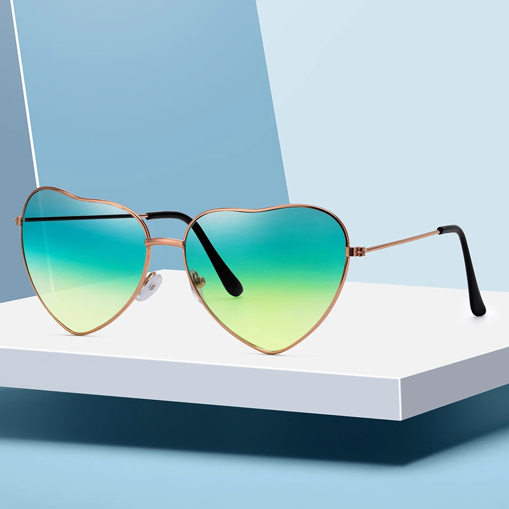 Ladies Fashion Metal Frame Sunglasses Fancy Dress Retro Heart Shaped Gradient Lens Sunglasses UV 400 Outdoor Goggles