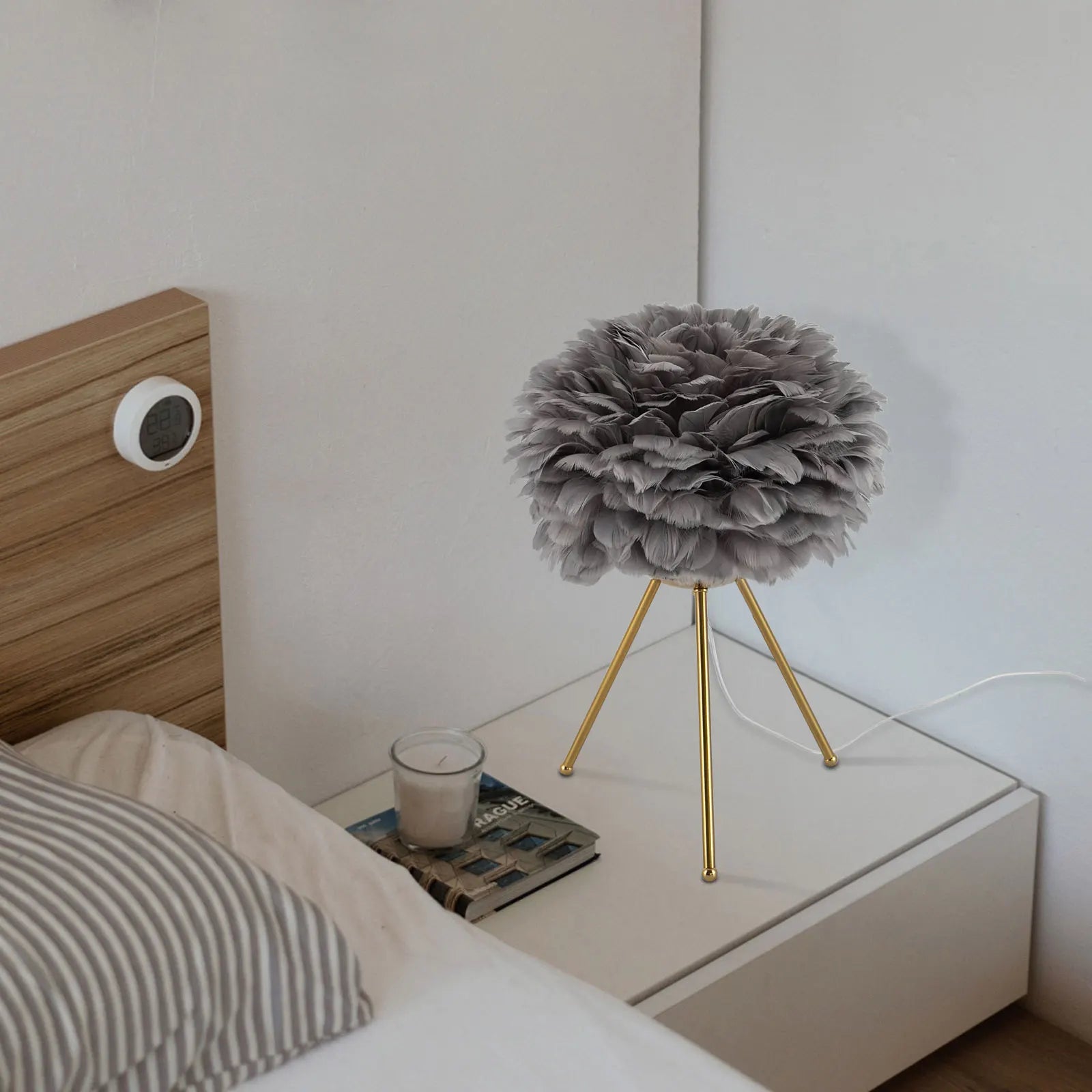 Grey Feather Table Lamp with Gold Finish, 46cm E26 Socket Night Light for Bedroom Living Room, Indoor Corded Electric Home Decor