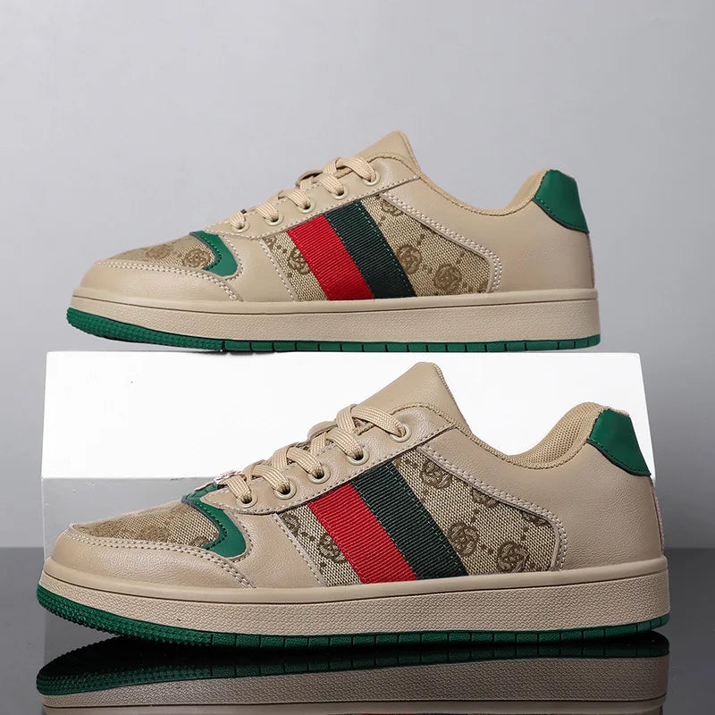 Urban stripe sneakers - Everyday comfort