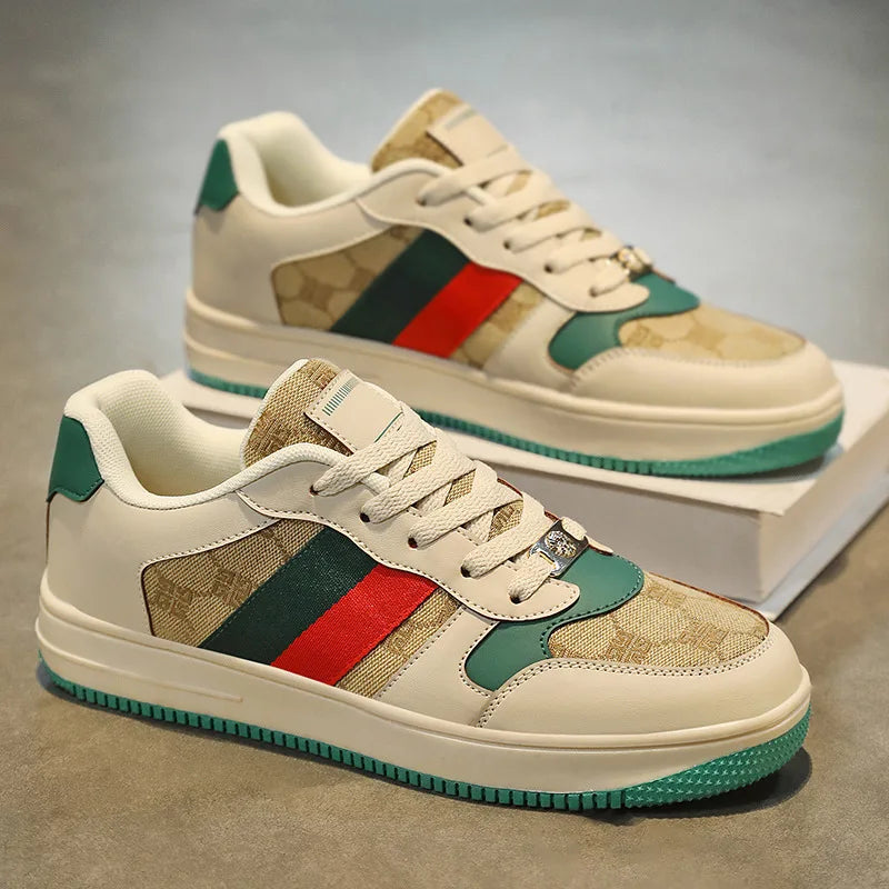 Urban stripe sneakers - Everyday comfort