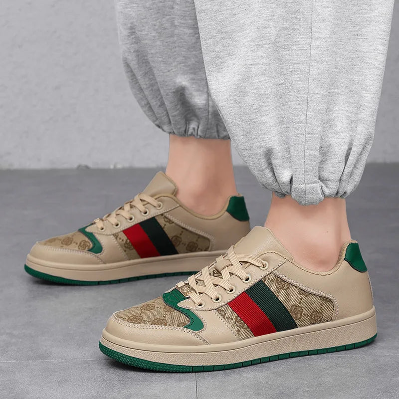 Urban stripe sneakers - Everyday comfort