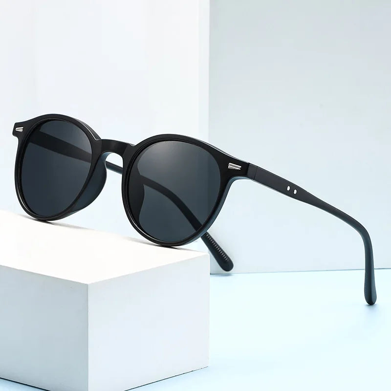 Fashion Transparent Round Frame Sunglasses for Women Casual Driving Outdoor Eyewear Men Plastic Ultralight UV400 Eyeglasses