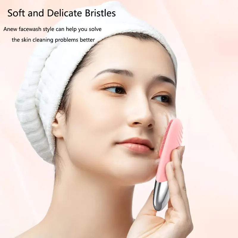 Rechargeable Silicone facial brush