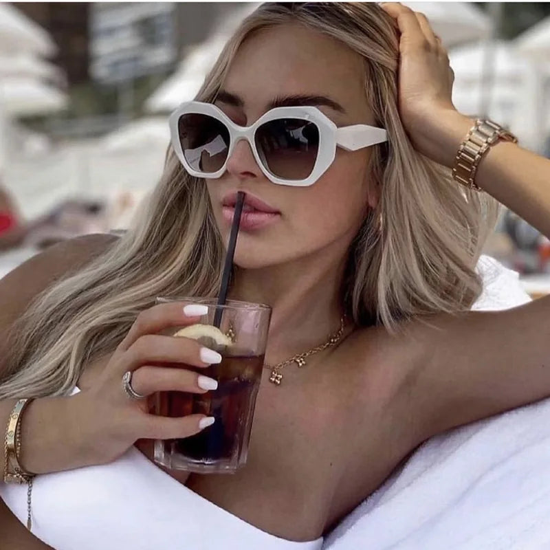New Oversized Square Sunglasses For Women Vintage Designer Eyewear Sun Glasses Men Shades Male Female UV400 Gafas Oculos