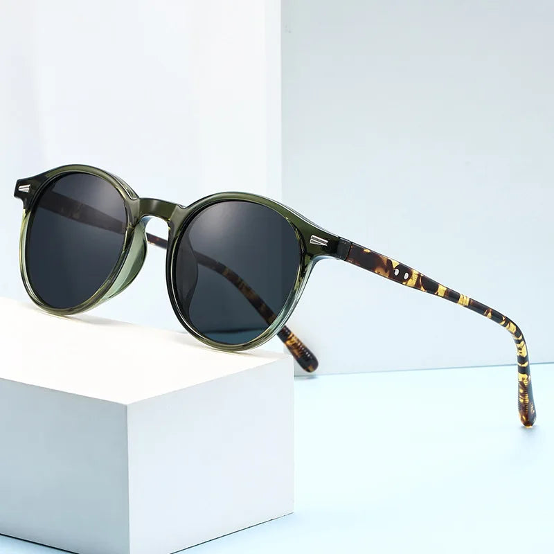 Fashion Transparent Round Frame Sunglasses for Women Casual Driving Outdoor Eyewear Men Plastic Ultralight UV400 Eyeglasses