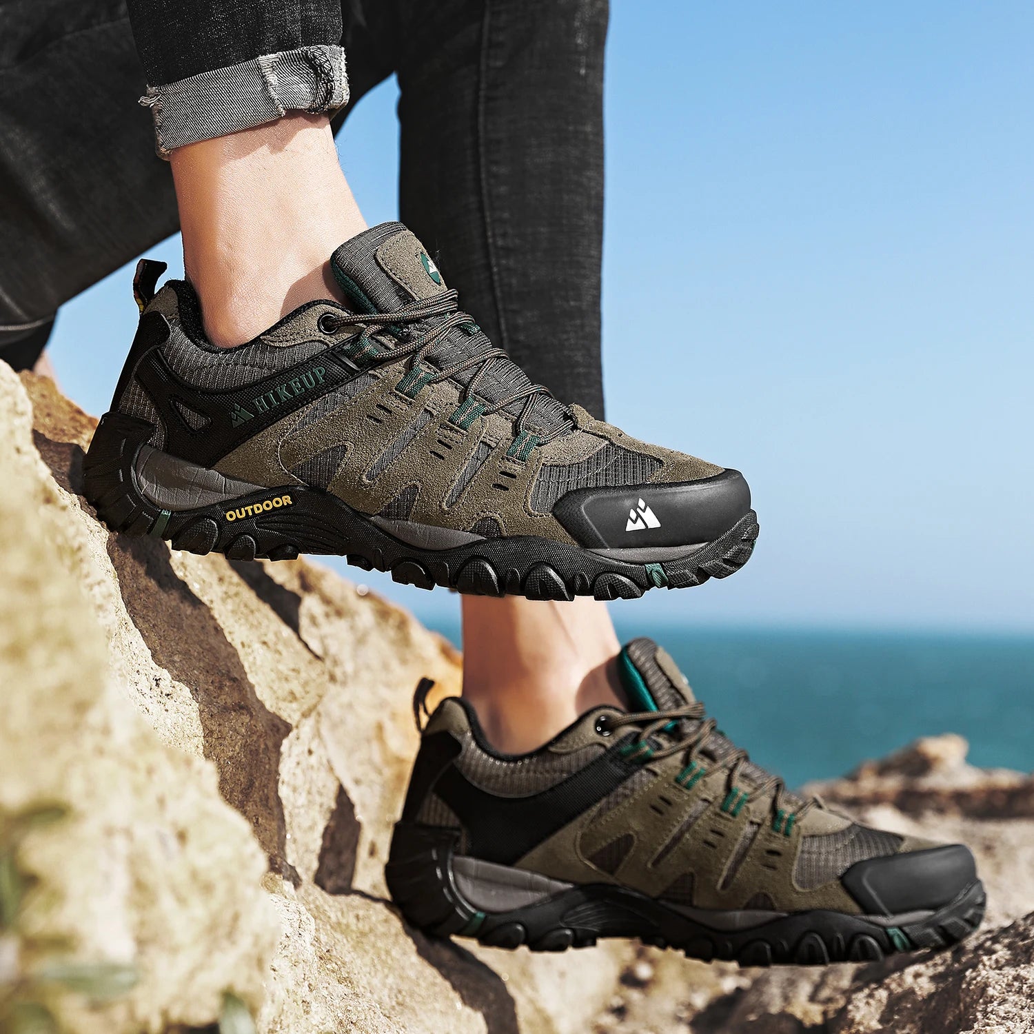 Men Trekking Walking Sneakers