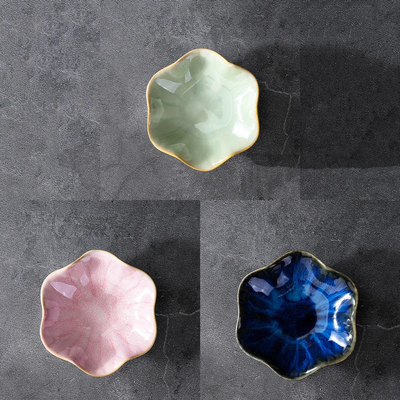 Ceramic Lotus Leaf Jewelry Tray & Key Decoration Ornament, Sauce Dish for Barbecue Dip, Sashimi & Sushi - Versatile Home Decor