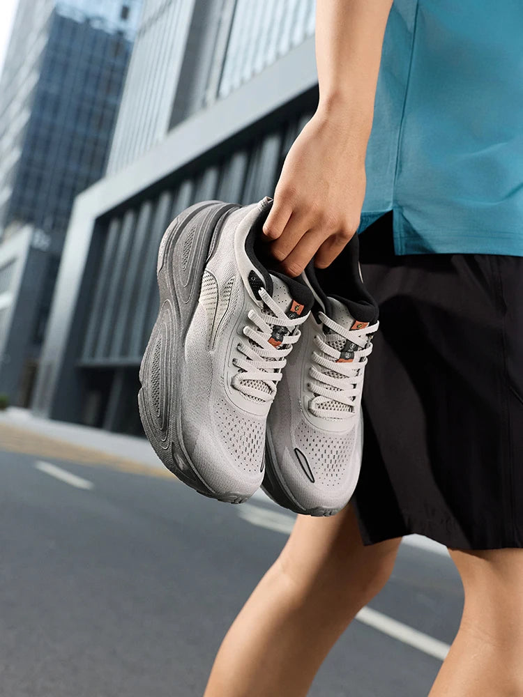 361 Degrees Lightweight Wear-resistant Comfort Shock Absorb Sneakers
