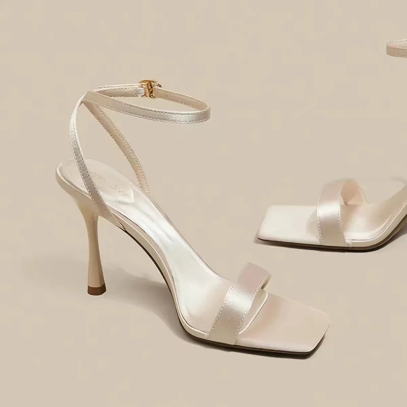 GOTTO glam heels