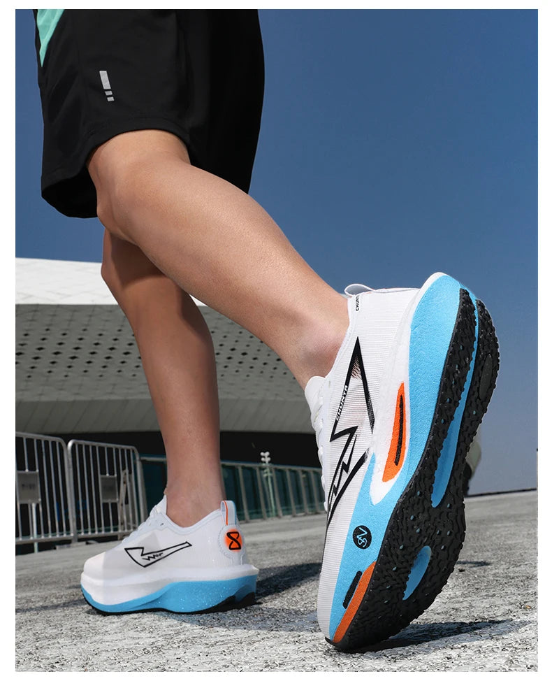 Running Shoes Carbon Board