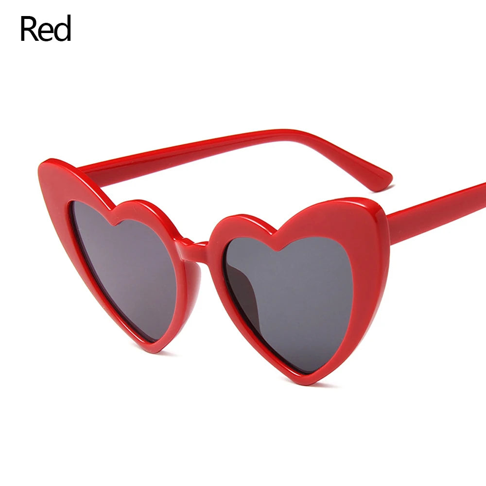Ladies Fashion Metal Frame Sunglasses Fancy Dress Retro Heart Shaped Gradient Lens Sunglasses UV 400 Outdoor Goggles