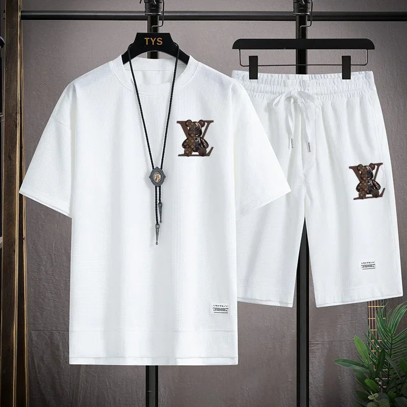 Summer new men's short-sleeved set, a fashionable outdoor casual men's short-sleeved T-shirt and sports shorts 2-piece set