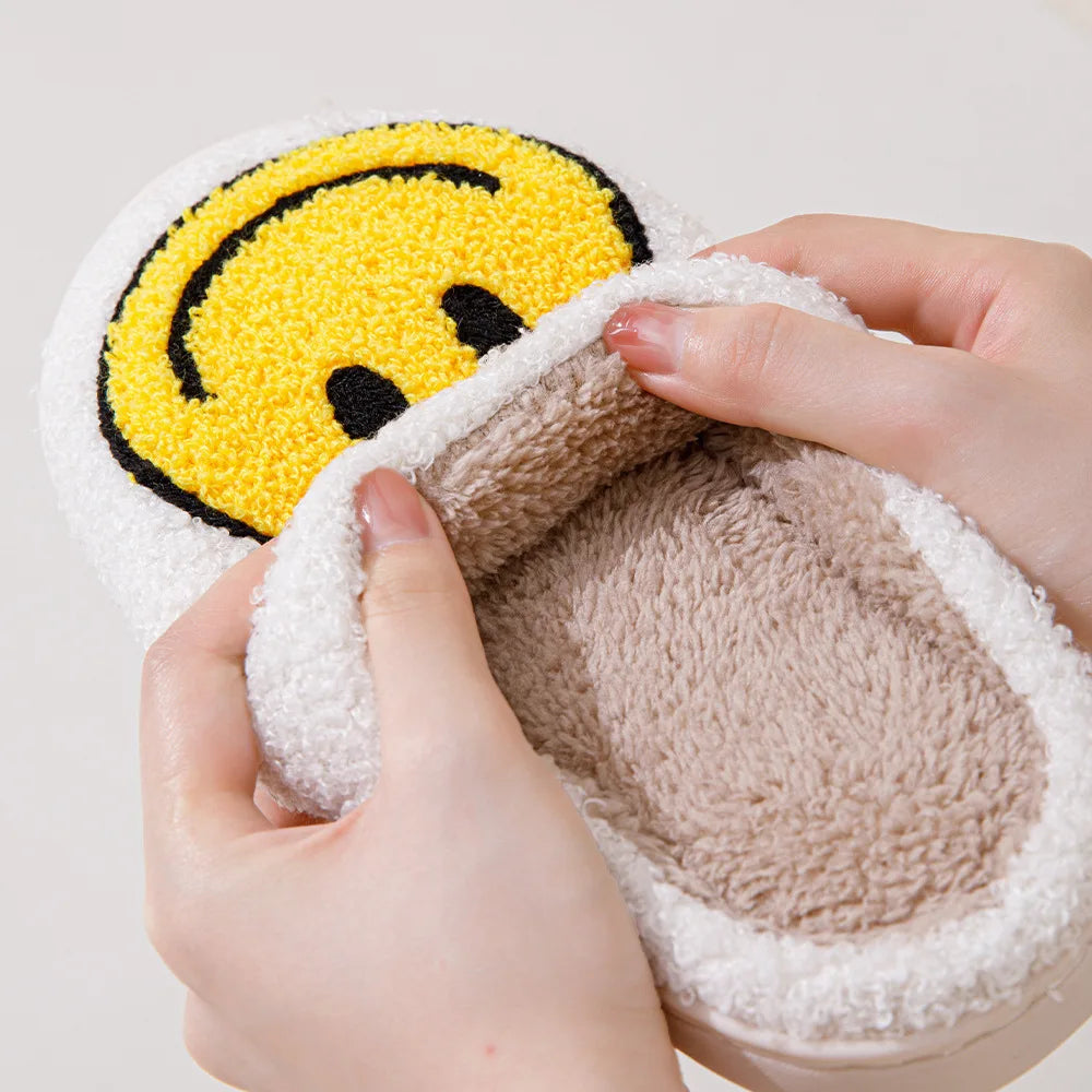 Hot selling smiling cotton slippers Anti slip couple shoes winter home indoor waterproof all-wrapped with men women cotton Shoes