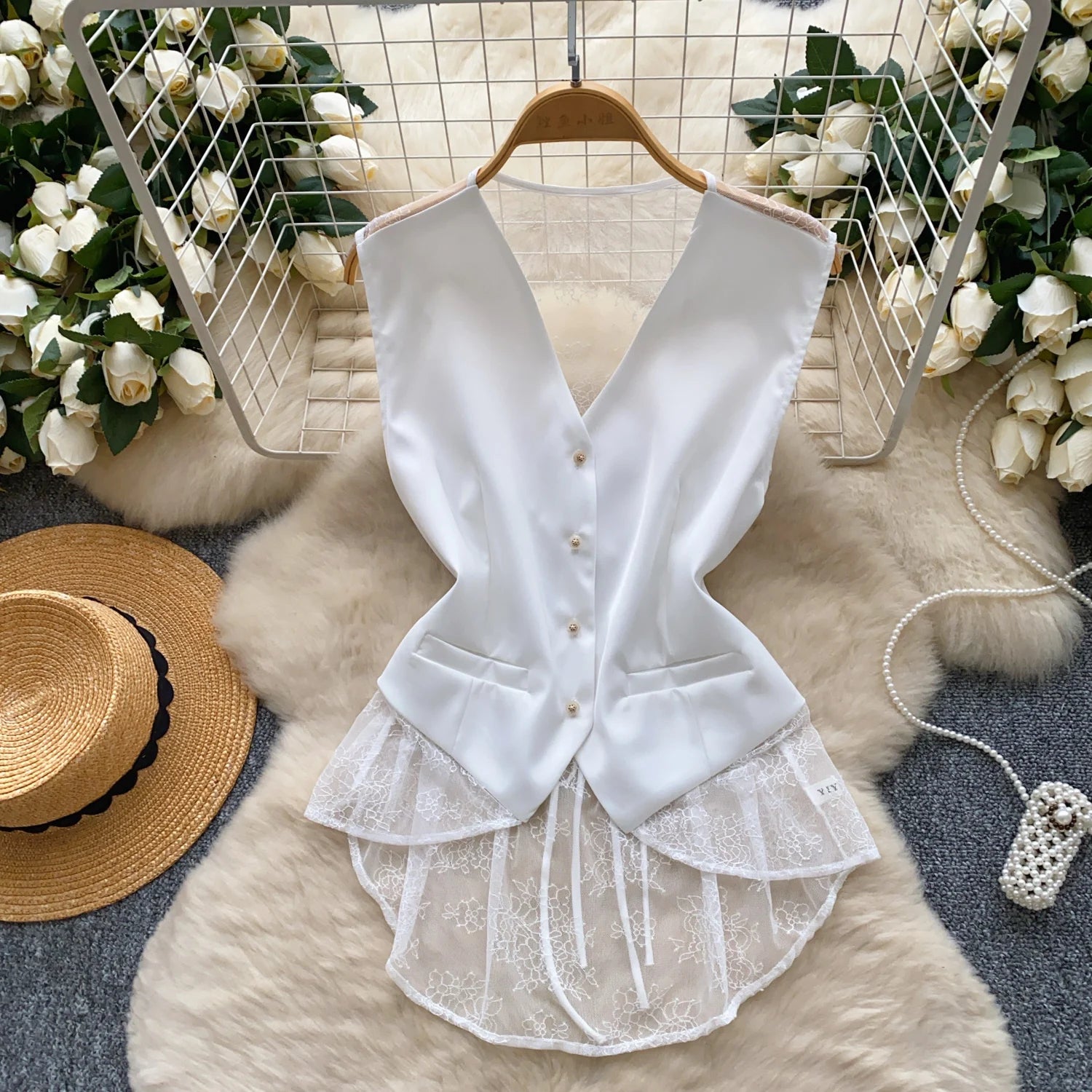 SINGREINY Backless Sexy Tank Vest Sleeveless Single Breasted V Neck Spliced Lace Skinny Sheer Irregular Summer Women Design Tops
