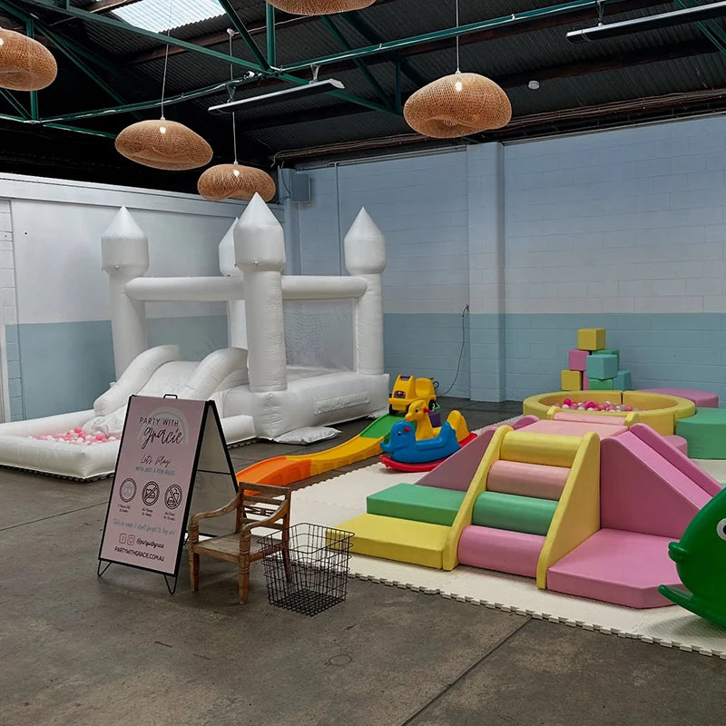 4m White Grade Inflatable Bouncy Castle In Garden Outdoor For Kids Toddler Birthday Jumping Castle With Water Slides Ball Pit