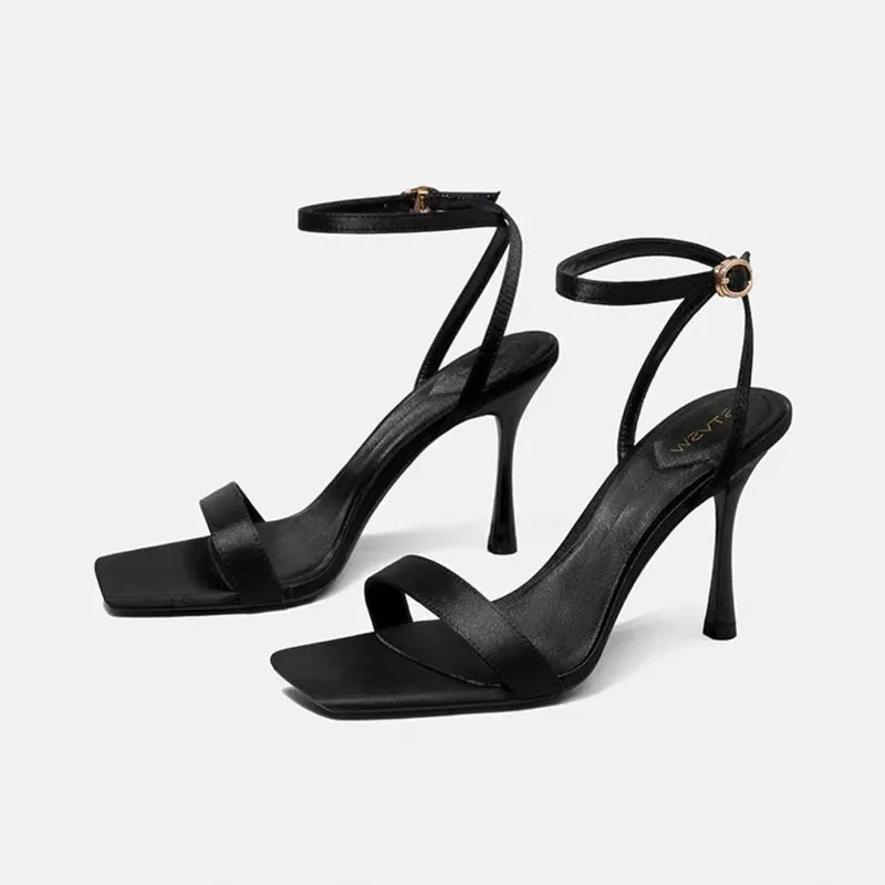 GOTTO glam heels