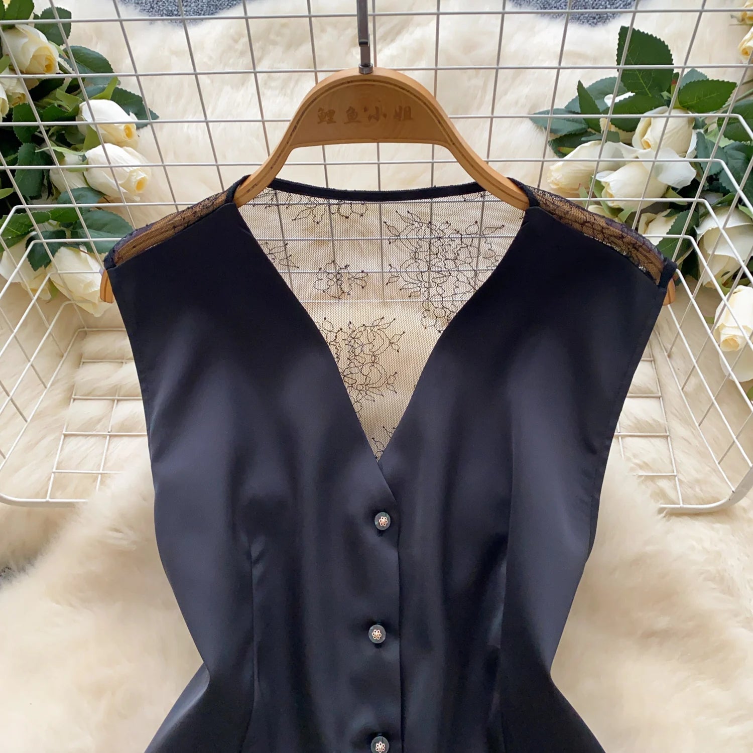 SINGREINY Backless Sexy Tank Vest Sleeveless Single Breasted V Neck Spliced Lace Skinny Sheer Irregular Summer Women Design Tops