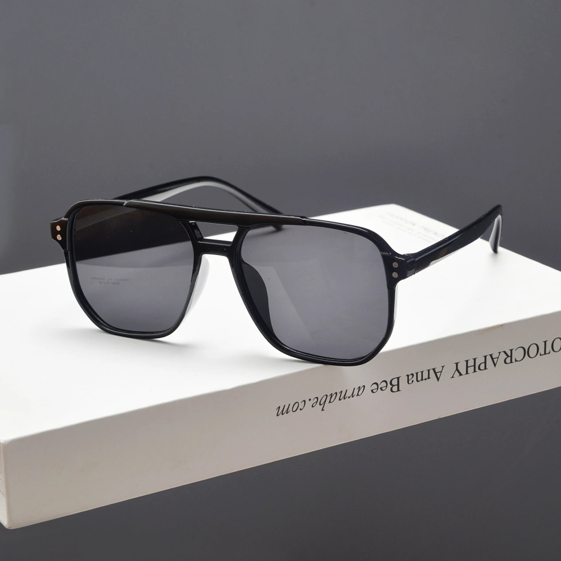 2025 New Trendy Women Sunglasses UV400 Sunshades Anti-Ultraviolet Unisex Eyeglasses Elegant Double Beam Pilot Lense